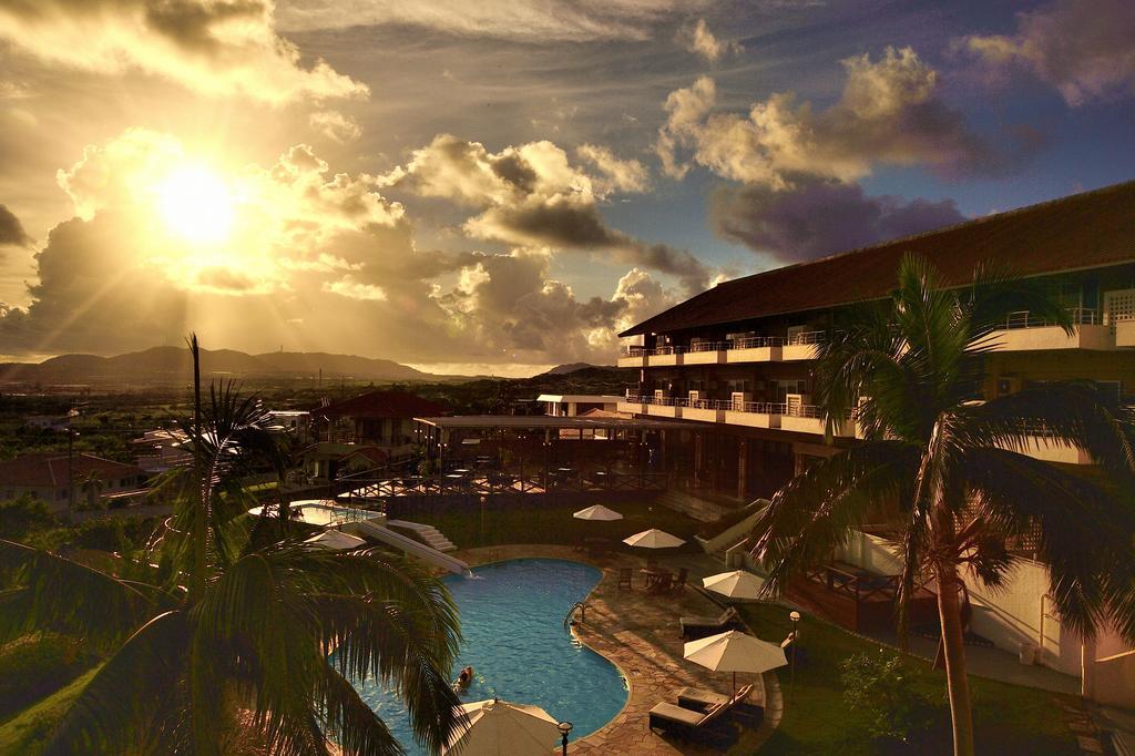 Exes Ishigaki Otel Ishigaki  Dış mekan fotoğraf